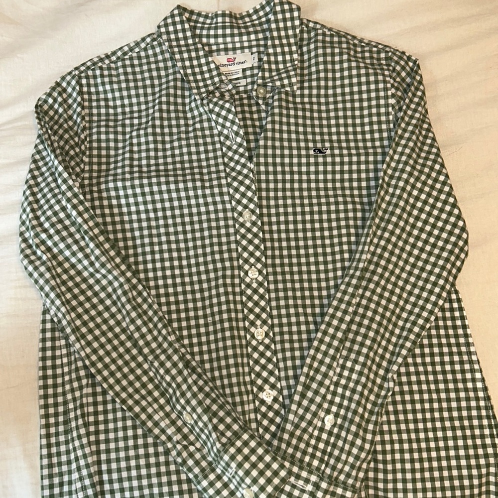 Womens vineyard vines button down